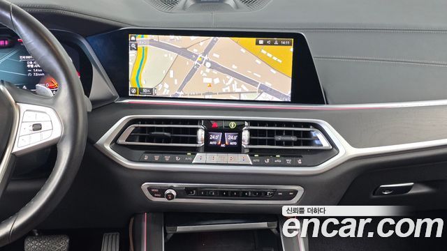 BMW X7 2022 — photo 18