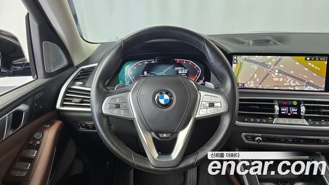 BMW X7 2022 — photo 19