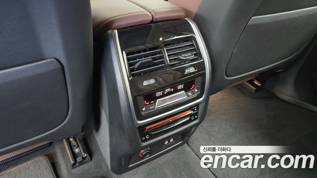 BMW X7 2022 — photo 31