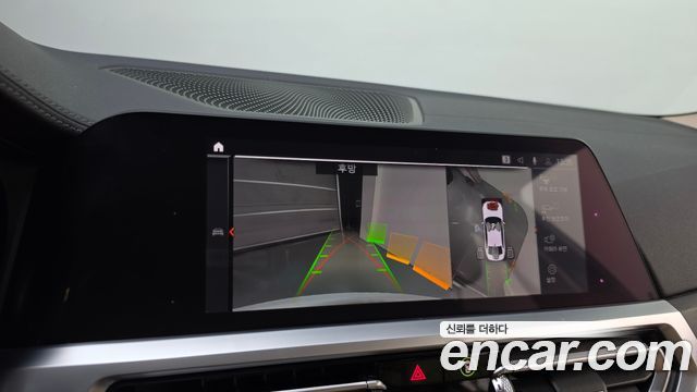 BMW 3-Series 2019 — photo 21