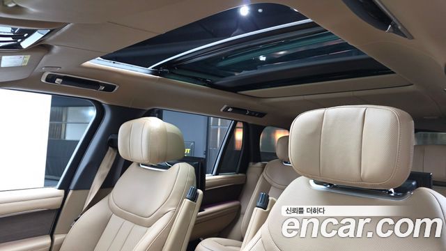 Land Rover Range Rover 2026 — photo 19
