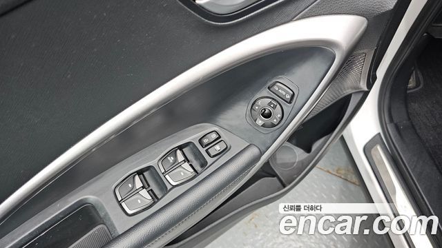 Hyundai Santafe 2013 — photo 19