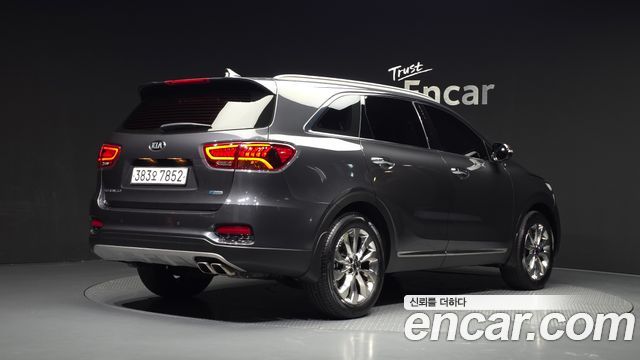 Kia Sorento 2018 — photo 2