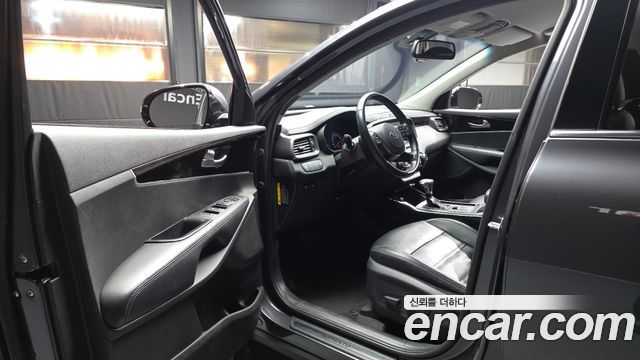 Kia Sorento 2018 — photo 13