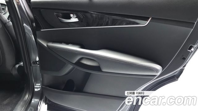Kia Sorento 2018 — photo 15