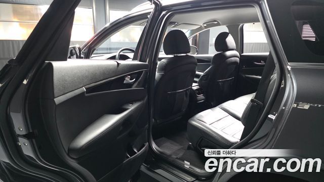 Kia Sorento 2018 — photo 16