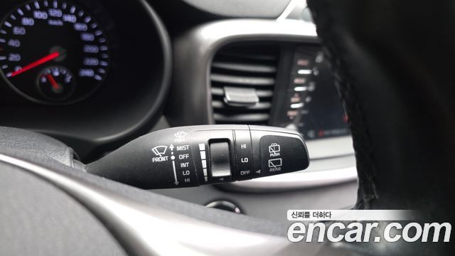 Kia Sorento 2018 — photo 30