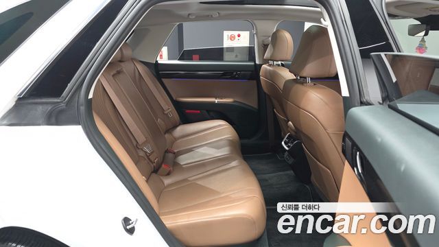 Hyundai Grandeur 2023 — photo 12