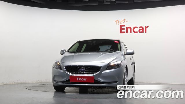 Volvo V40 2016 — photo 3