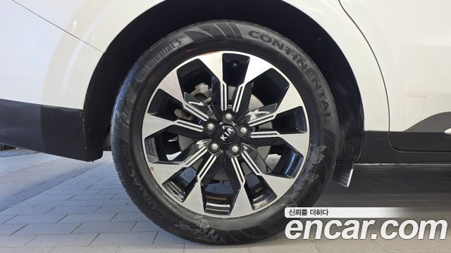 Kia Canival 2021 — photo 5