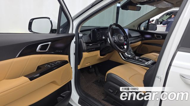 Kia Canival 2021 — photo 10