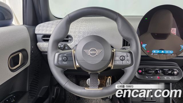 Mini Cooper 2025 — photo 18