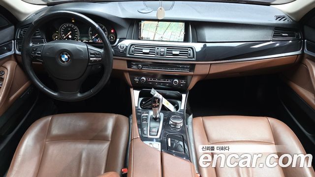 BMW 5-Series 2015 — photo 7