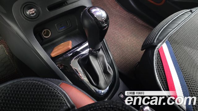 Renault Korea QM3 2015 — photo 12