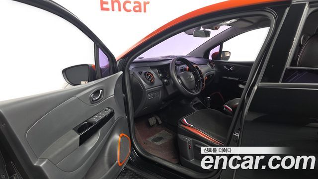 Renault Korea QM3 2015 — photo 13