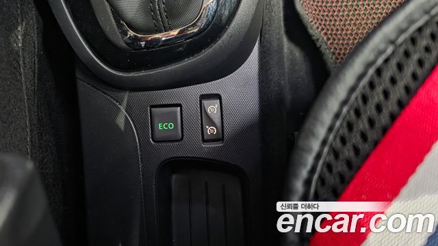 Renault Korea QM3 2015 — photo 25