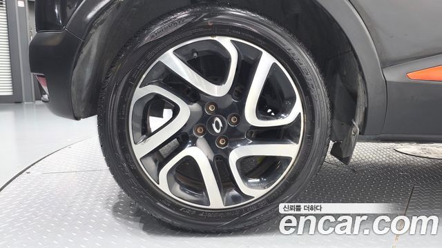 Renault Korea QM3 2015 — photo 7