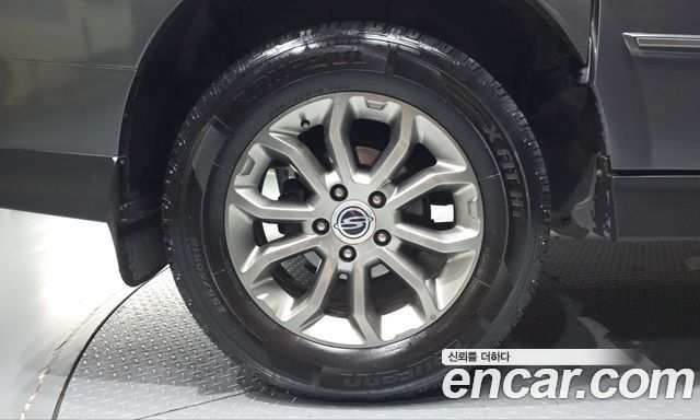 KG Mobility KORANDO 2015 — photo 5