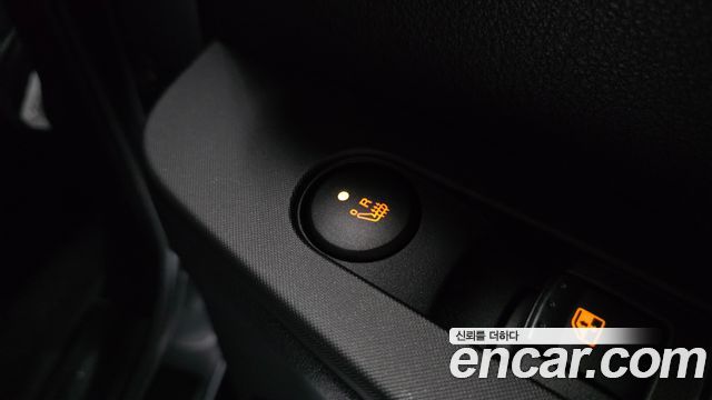 KG Mobility KORANDO 2015 — photo 31