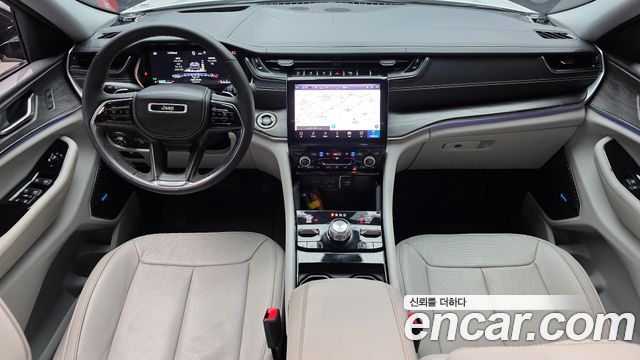 Jeep Cherokee 2023 — photo 7