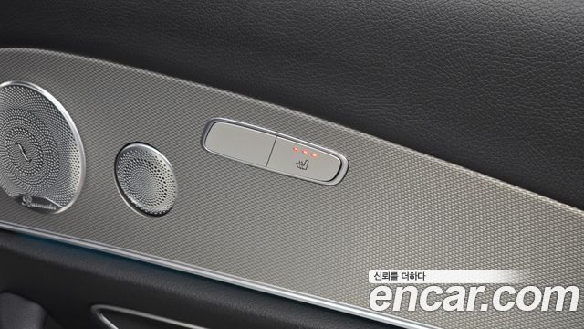 Mercedes-Benz E-Class 2018 — photo 29