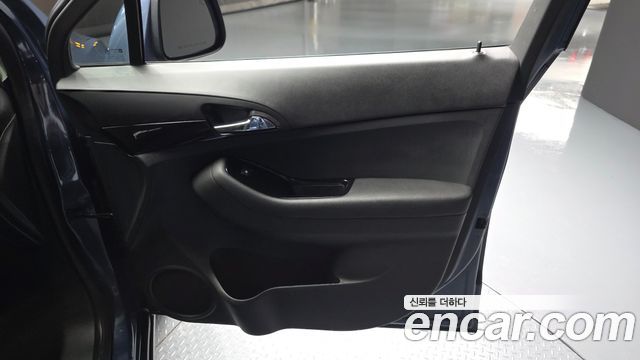 Chevrolet Korea Orlando 2015 — photo 14