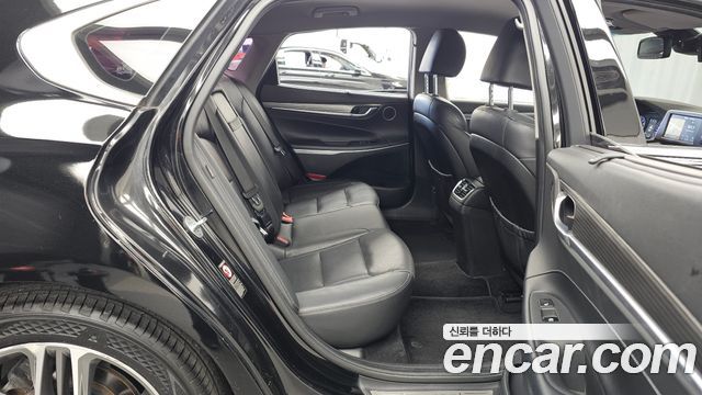 Hyundai Grandeur 2018 — photo 12