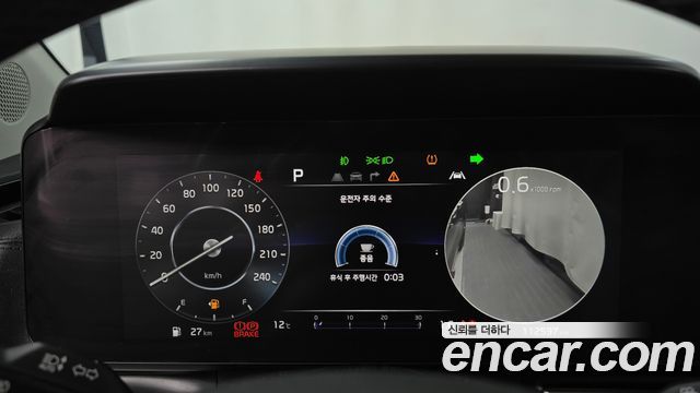 Kia Canival 2021 — photo 11