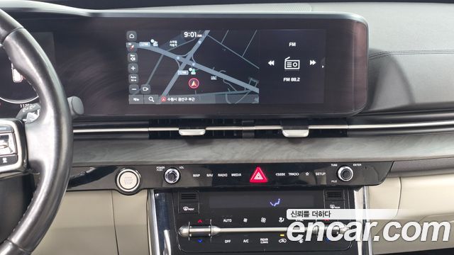 Kia Canival 2021 — photo 18