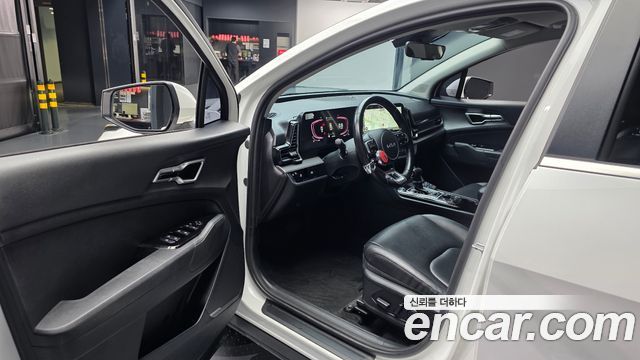 Kia Sportage 2022 — photo 13
