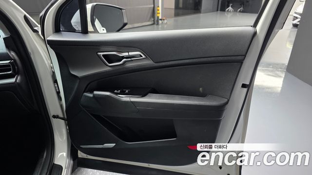 Kia Sportage 2022 — photo 15
