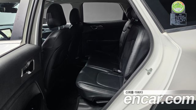 Kia Sportage 2022 — photo 16