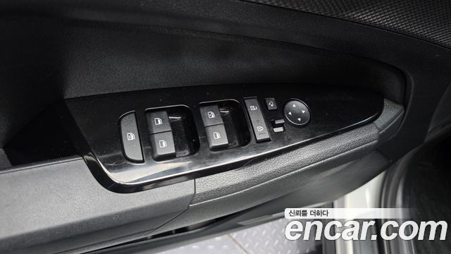 Kia Sportage 2022 — photo 29