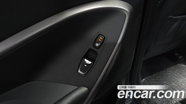 Hyundai Maxcruz 2017 — photo 17