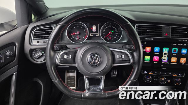 Volkswagen Golf 2015 — photo 13