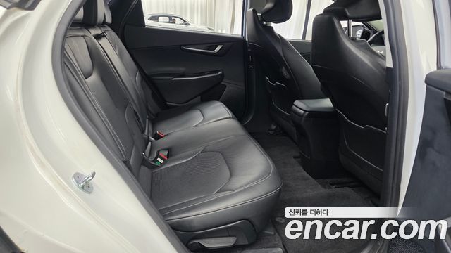 Kia EV6 2023 — photo 12