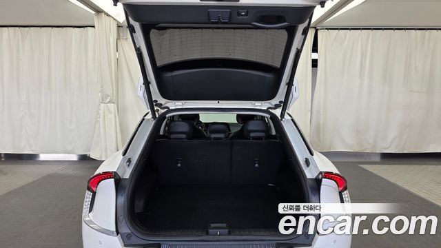 Kia EV6 2023 — photo 20