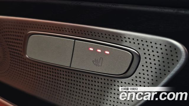 Mercedes-Benz CLS-Class 2023 — photo 25