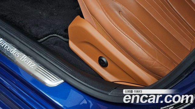 Mercedes-Benz CLS-Class 2023 — photo 32