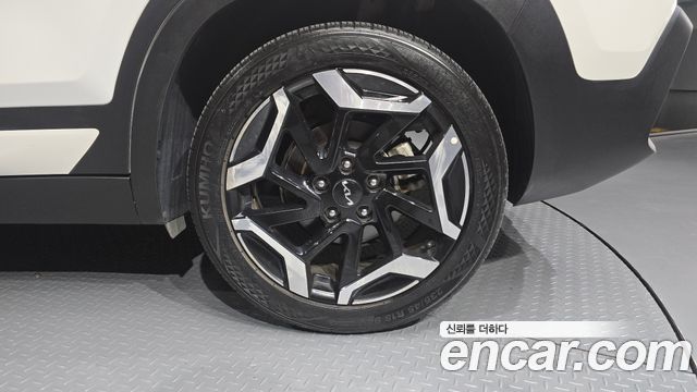 Kia Seltos 2024 — photo 7