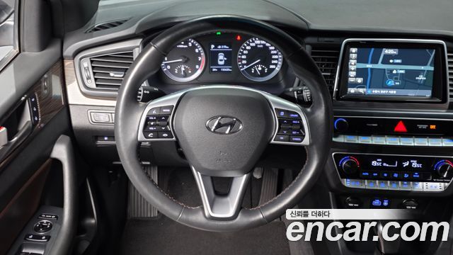 Hyundai Sonata 2019 — photo 19