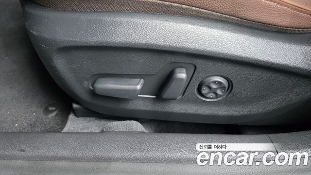 Hyundai Sonata 2019 — photo 25