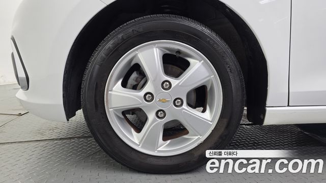 Chevrolet Korea Spark 2017 — photo 5