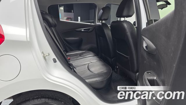 Chevrolet Korea Spark 2017 — photo 18