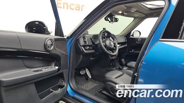 Mini Countryman 2021 — photo 10