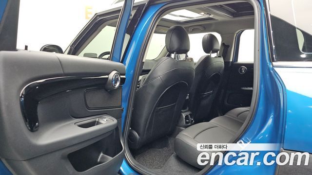 Mini Countryman 2021 — photo 11