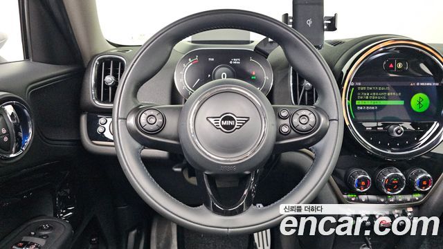 Mini Countryman 2021 — photo 14