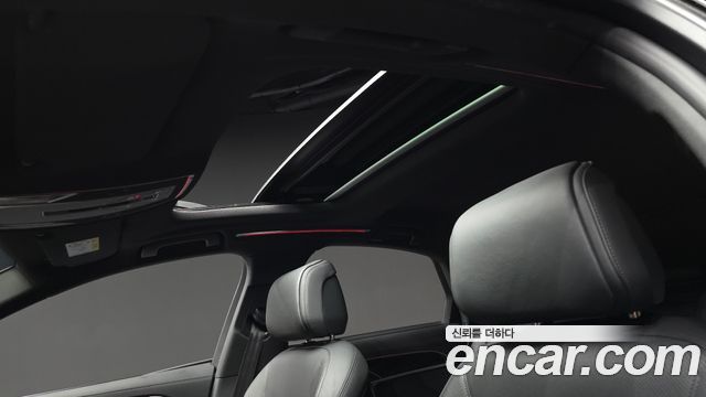 Audi A8 2023 — photo 27