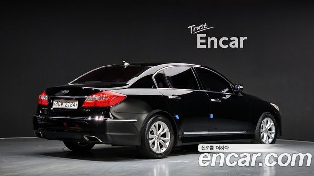 Hyundai Genesis 2012 — photo 2