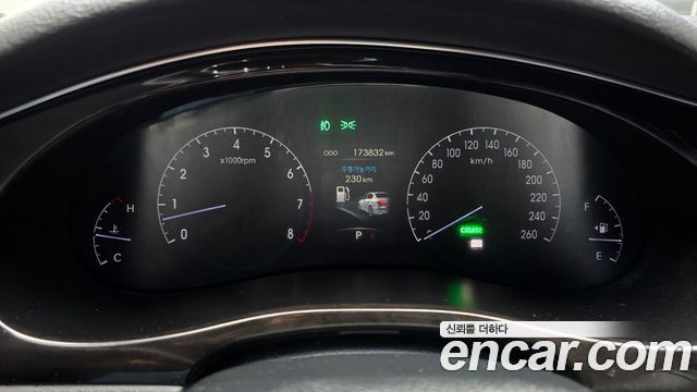 Hyundai Genesis 2012 — photo 11